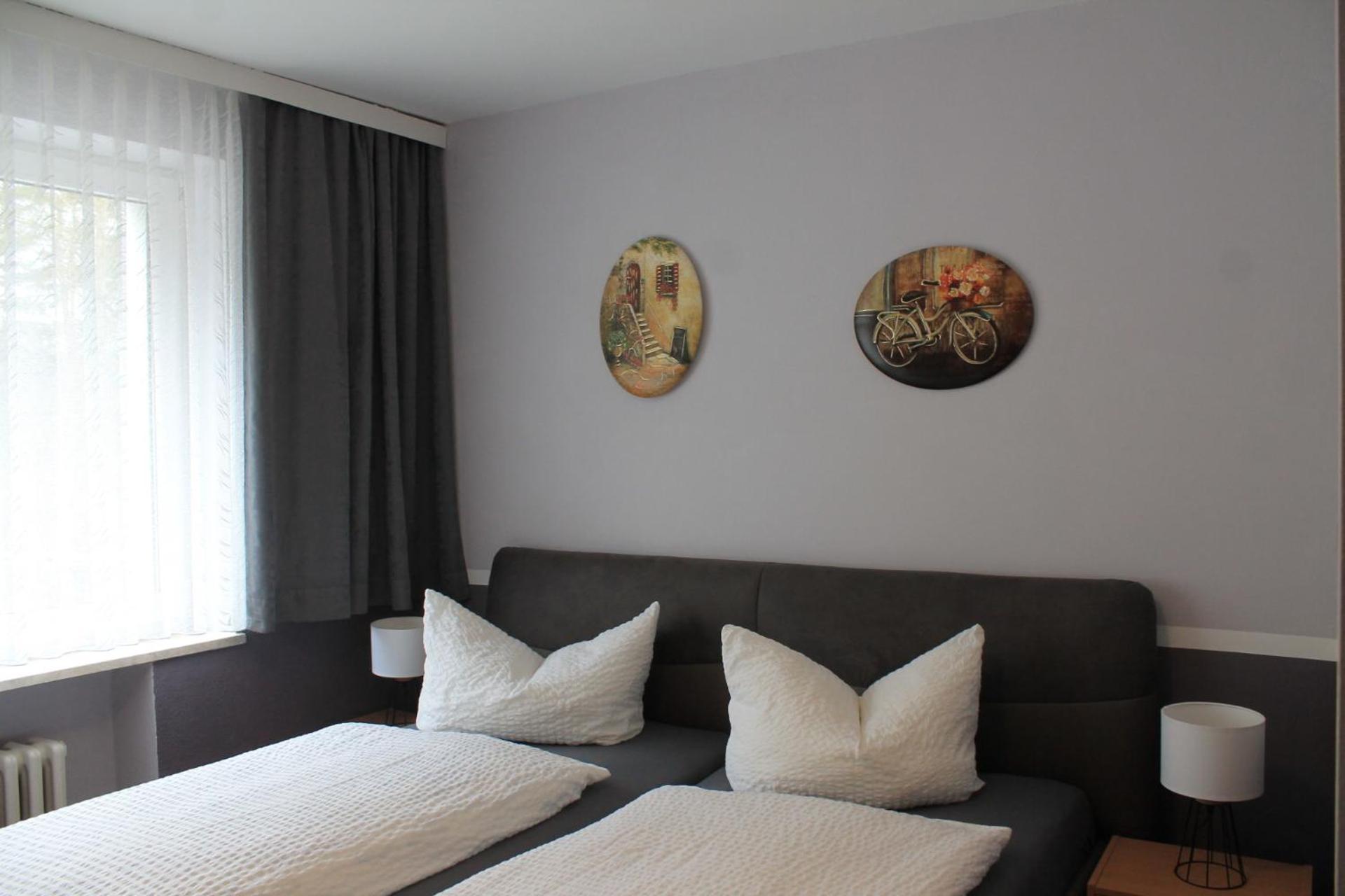 Hotel Carolaruh Bad Elster Bagian luar foto